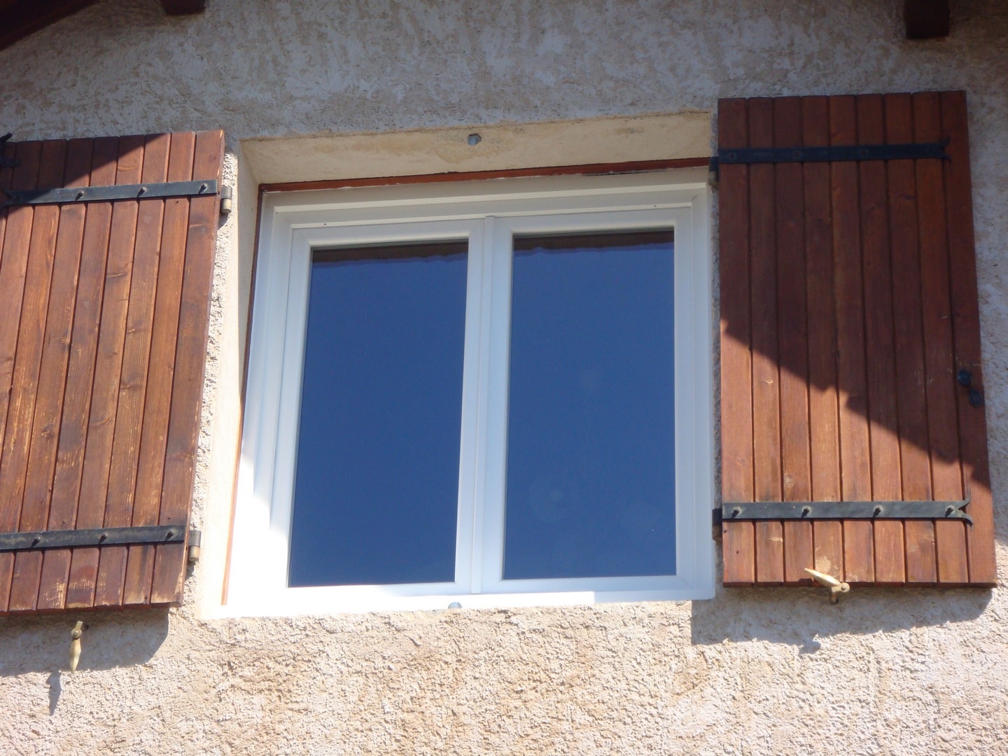 Fenêtre à Embrun (05)